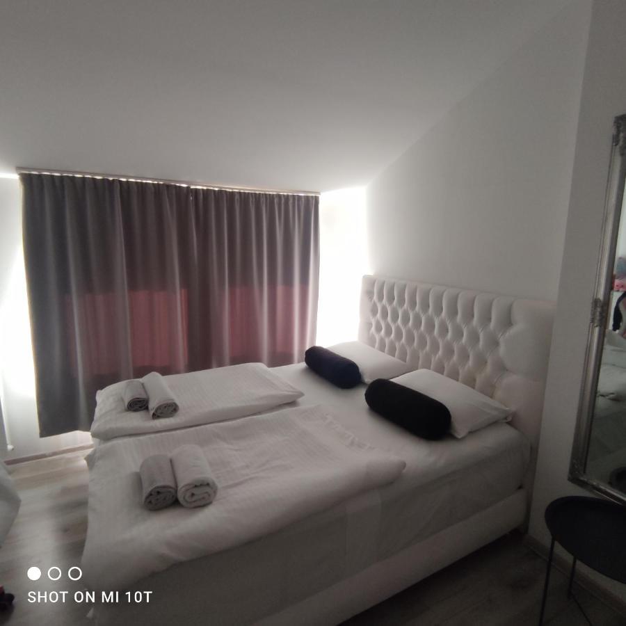 Mahala * Sarajevo